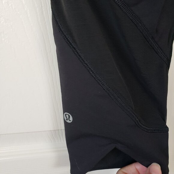 Lululemon Home stretch crop 19" Black Leggings Size 8 Mesh Leg Panel Athletic - Picture 6 of 7